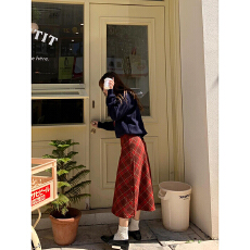 批发法式复古百搭中长款红色格纹毛呢<b class='q'>半身</b>裙秋冬款