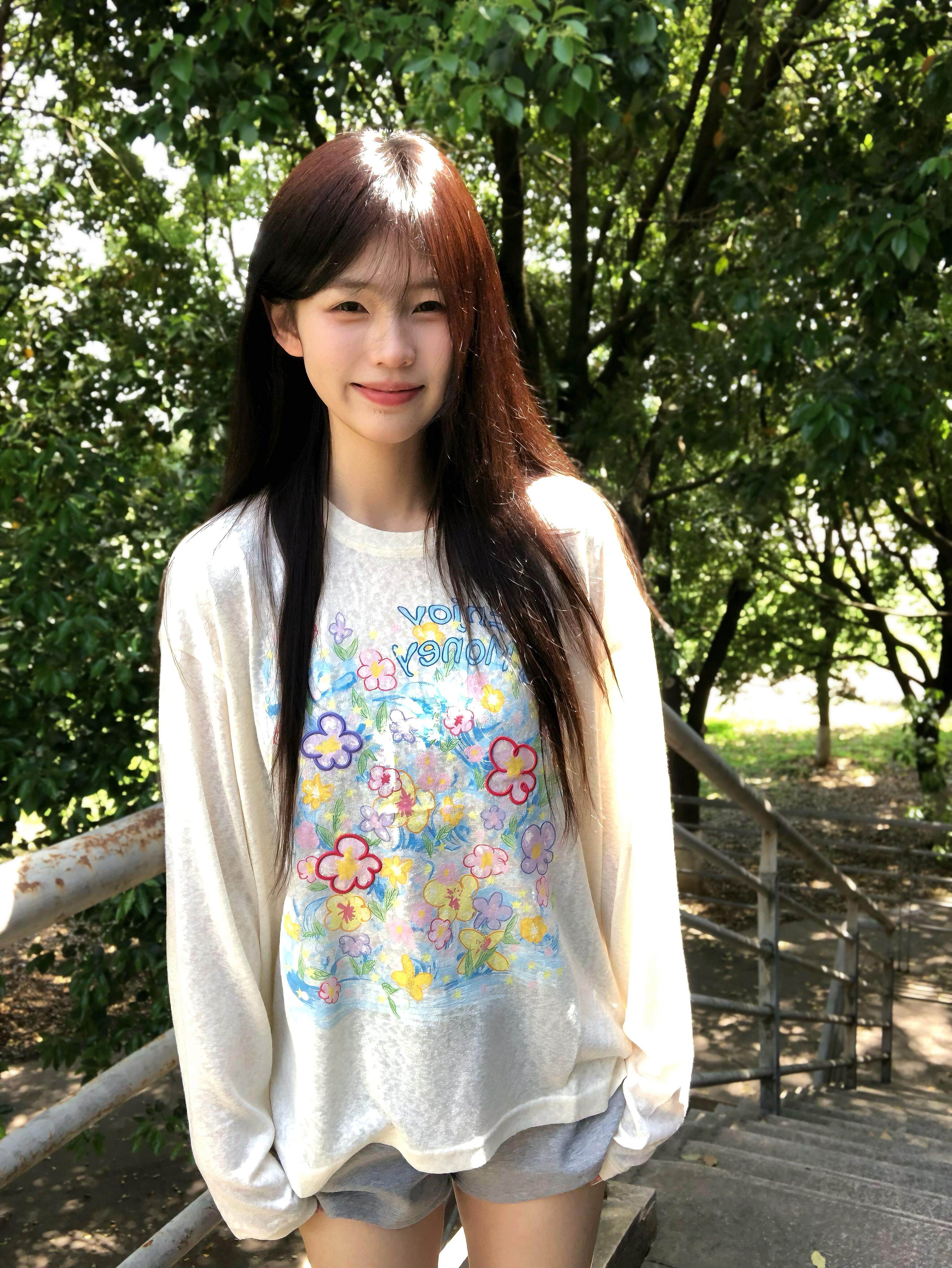 눈꽃 면 한 부서 화이트 자외선 차단 프린트 긴팔 티셔츠 여성 여름 얇은 스타일 루즈핏 Tulle 아름다운 블라우스