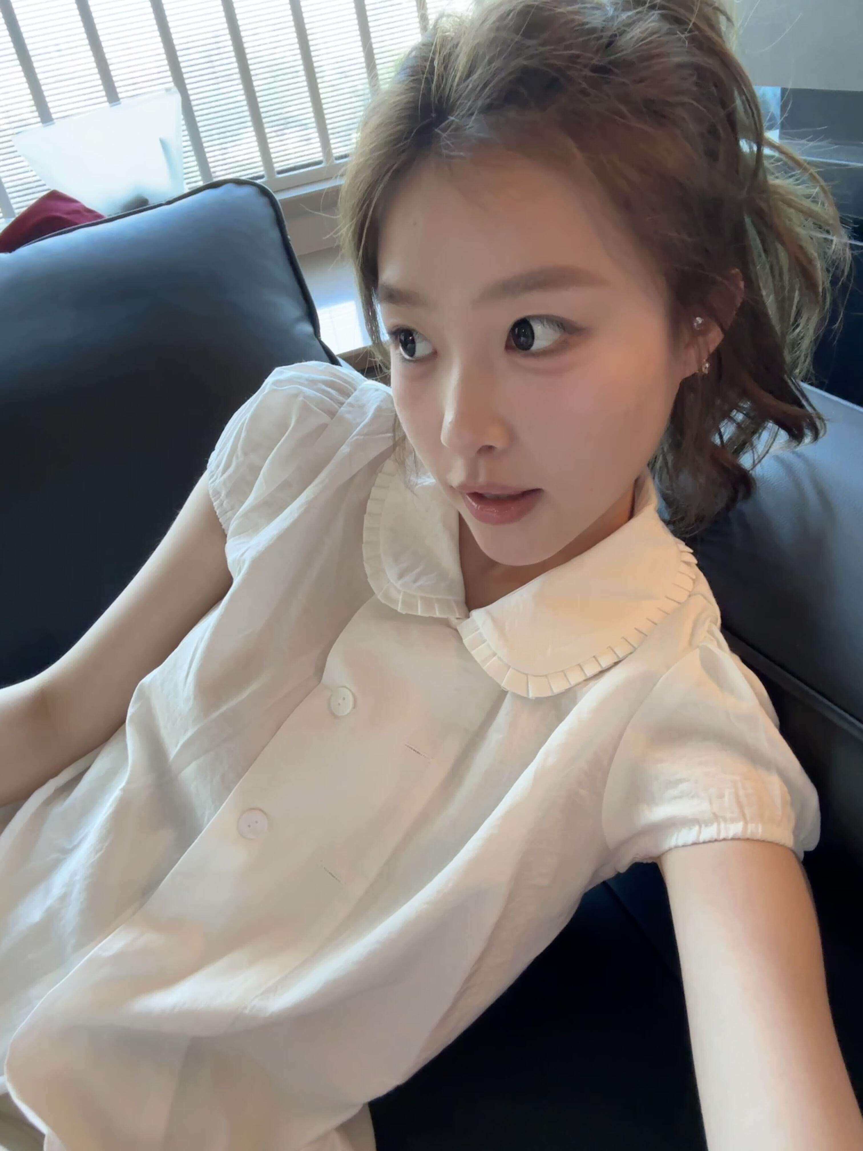 순면 베이비 칼라 화이트 반팔 여성 셔츠 여름 프릴 거품 소매 디자인 센스 셔츠