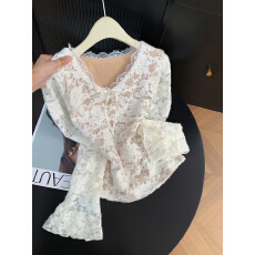 批发实拍 控价20 设计感收腰<b class='q'>V领</b>蕾丝打底衫女修身纯欲内搭<b class='q'>T</b><b class='q'>恤</b>上衣