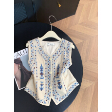 批发实拍 控价20 重工刺绣v领马甲背心女<b class='q'>夏</b>季新款小众修身显瘦上衣