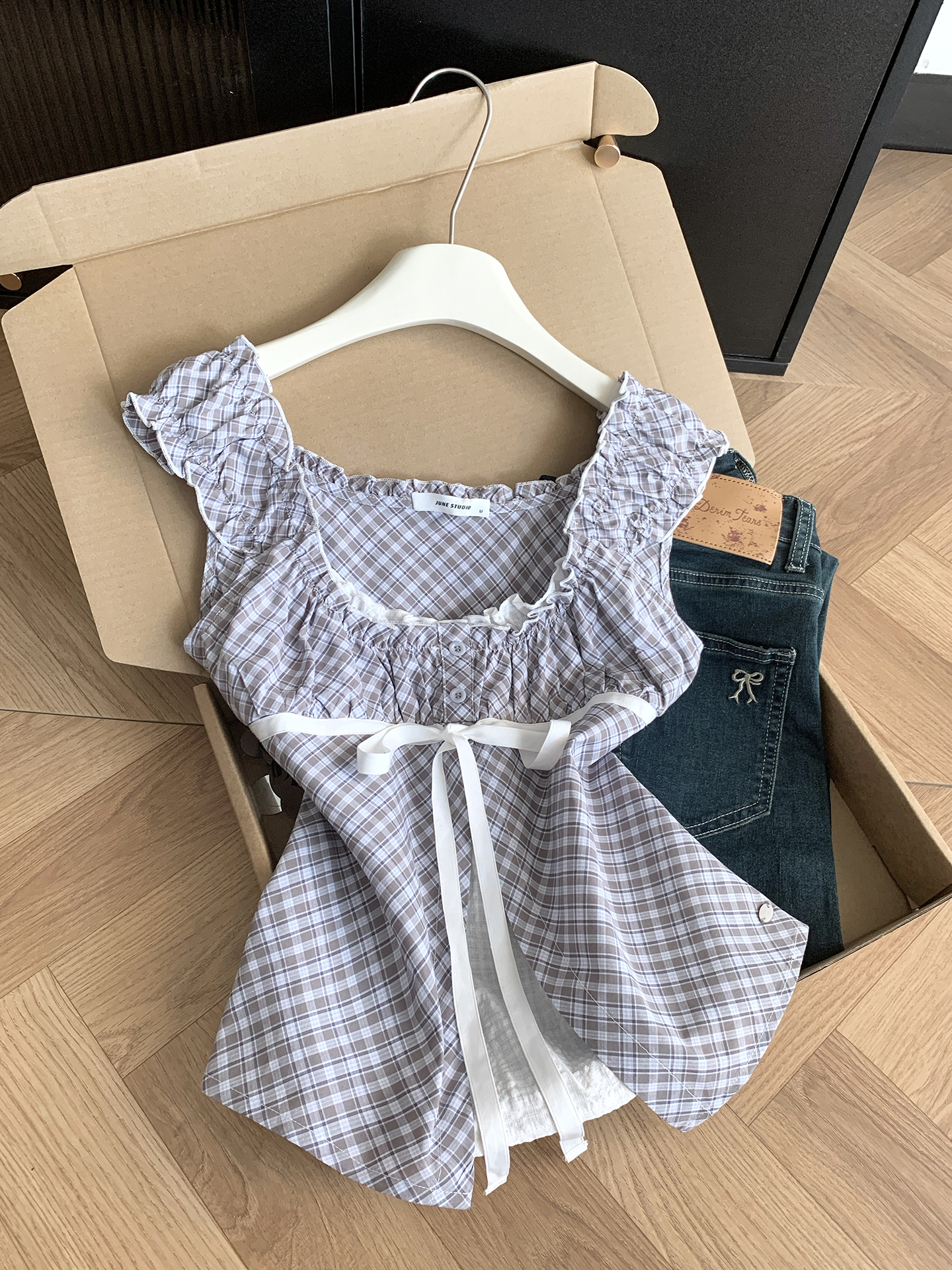 실사 통제 가격 20 한 부서 광장 칼라 페이크 레이어드 체크무늬 여성 셔츠 Xiamu 귀 나비 넥타이 맨위