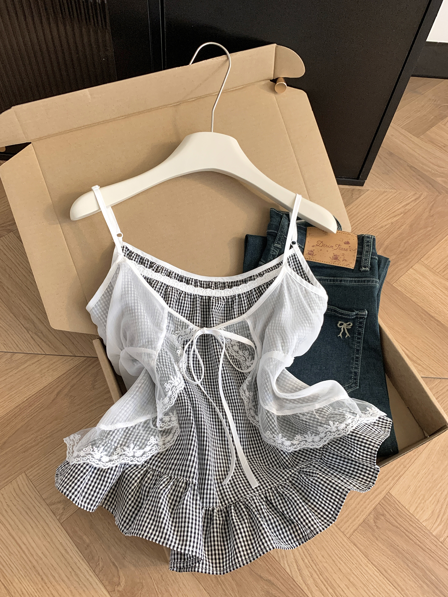 실사 통제 가격 20 페이크 레이어드 패치워크 캐미솔 2026 여름 새로운 작은 대중 레이스 측면에 의류