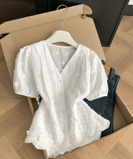 실사 통제 가격 20 프랑스식 부드러운 바람 V넥 3 차원 자수 화이트 여성 셔츠 여름 한 부서 거품 소매 맨위