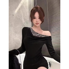 批发纯欲风露肩拼接亮片长袖T恤女秋冬时尚新款性感修身内搭短款上衣