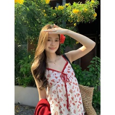 批发v领假两件韩系慵懒吊带背心女甜美雪纺碎花上衣