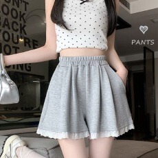 批发韩版大码时尚百搭 蕾丝边拼接休闲裤女夏季高腰阔腿短裤