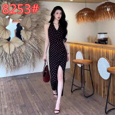 批发纯欲温柔风v领无袖背心连衣裙女2026夏季新款收腰开叉长裙礼服裙