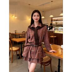 批发2026春复古撞色格纹polo领收腰衬衫裙长袖连衣短裙针织披肩套装女