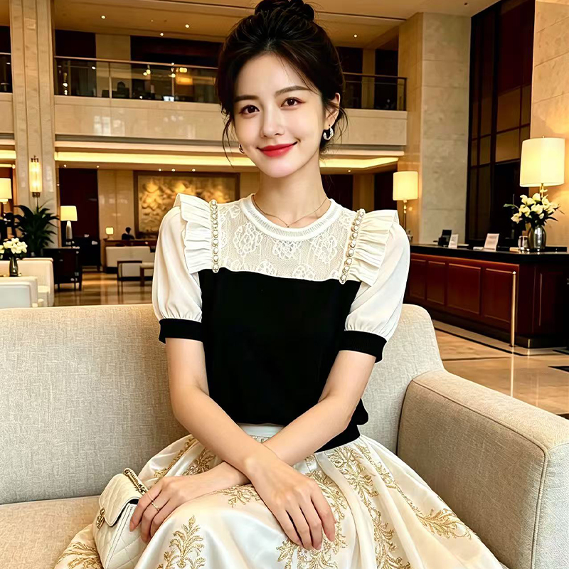 오리지널 디자인 빛 럭셔리 고급 거품 소매 패치워크 프릴 다이아몬드 세팅 비즈 박기 홀로우 아웃 자카드 니트 티셔츠 여성