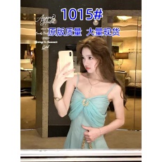 批发Acaine半岛弥香/蓝色长款收腰吊带<b class='q'>连衣裙女</b>夏季法式复古千金裙子