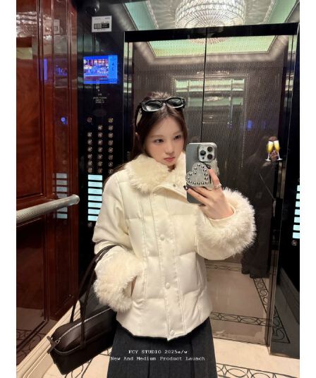 새로운 모피 칼라 아래 면화 의류 여성 겨울 화이트 목화 진딧물 코트 외국 가스 고유 한 면 옷 보온 쇼트 스타일 재킷