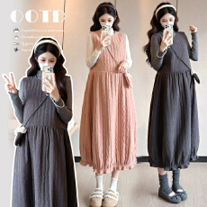 大量现现实拍灯芯绒绗棉加厚花苞背心裙加打底毛衣两件套配包包