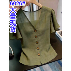 批发法式设计感时髦超好看收腰衬衫女夏季休闲通勤风<b class='q'>木</b>扣显瘦气质上衣