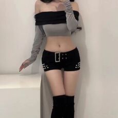 批发铆钉牛仔短<b class='q'>裤</b>女春夏季新款薄款a字美式紧身<b class='q'>提</b><b class='q'>臀</b>牛仔超短热辣<b class='q'>裤</b>潮