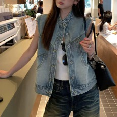 批发韩版个性时尚牛仔<b class='q'>马甲</b>女时髦洋气春秋季新款百搭坎肩背心<b class='q'>马夹</b>上衣