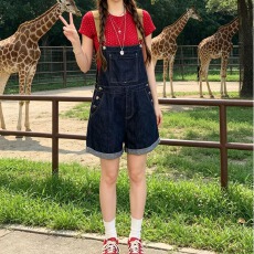 批发通勤个性ins牛仔背带<b class='q'>短裤</b>女春夏季新款宽松显瘦百搭直筒<b class='q'>连体</b><b class='q'>裤</b>潮