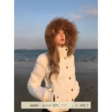 批发8uioio 海岛岁时记 白色短款羽绒服女<b class='q'>春</b>季新款连帽毛领外套