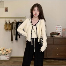 批发长岛香氛新款小香风撞色吊带<b class='q'>宽松</b>针织衫休闲套装