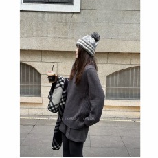 批发<b class='q'>大码</b>微胖冬季宽松洋气多巴胺高领厚毛衣女