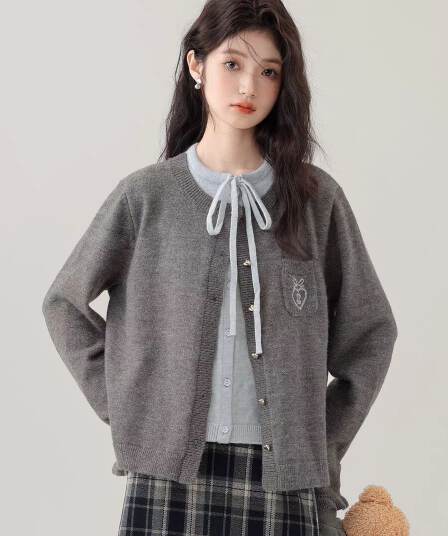 한 부서 품격 스웨터 여자 가을 의상 작은 키 캐주얼 연령 감소 자수 주머니 오픈 가디건 맨위 외출용