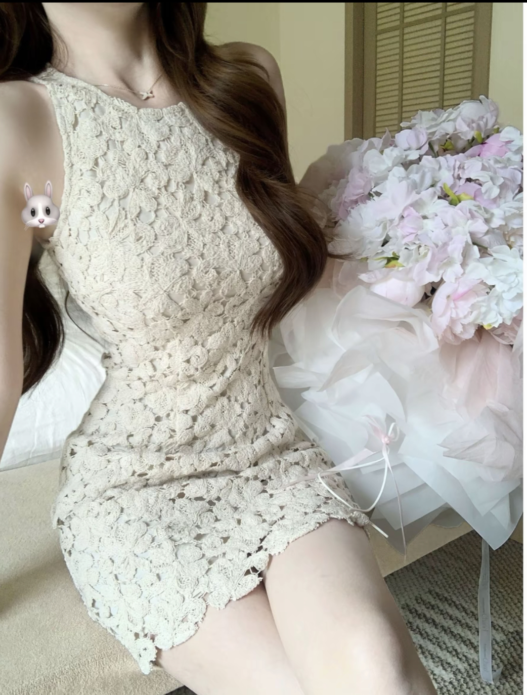 꽃 객실 주리예 줄려엽 여름 새로운 부드러운 품격 홀로우 아웃 레이스 민소매 쇼트 스타일 드레스