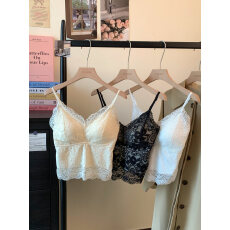 批发<b class='q'>实拍</b>大码蕾丝打底<b class='q'>内衣</b>法式轻奢内搭吊带弹力背心叠穿露肩上衣