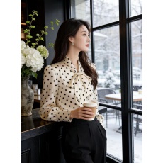 批发法式风飘带波点雪纺<b class='q'>衬衫</b>女款春季高级感通勤女士<b class='q'>衬衣</b>别致漂亮上衣
