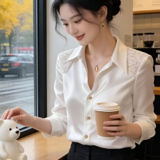 批发白色衬衫今年流行爆款高级感轻奢减龄洋气气质打底内搭上衣2025秋