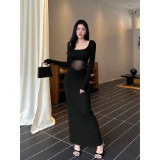 批发法式性感黑色方领长袖网纱<b class='q'>连衣裙</b>女秋季新款褶皱显瘦辣妹包臀裙子