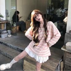 批发撞色条纹长袖<b class='q'>T</b><b class='q'>恤</b>慵懒风宽松防晒罩衫粉色上衣ins