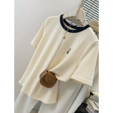 批发实拍华夫格<b class='q'>短袖</b><b class='q'>T</b><b class='q'>恤</b>女年早春新款设计感小众撞色刺绣独特别致上衣