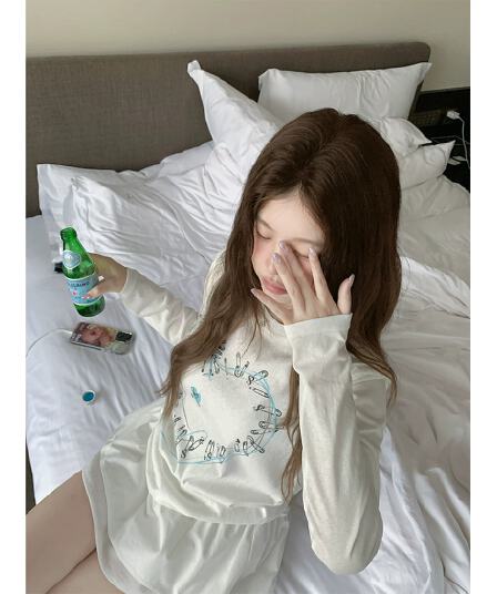 하트 프린트 긴팔 티셔츠 여성 아름다운 쇼트 스타일 작은 맨위