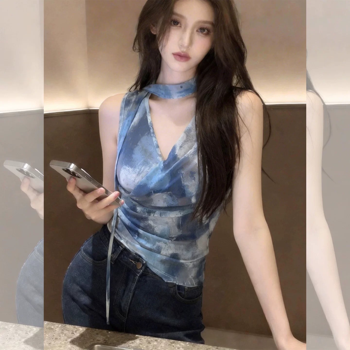 블루 색 후광 염색 프린트 V넥 리본 조끼 여성 민소매 허리 수축 아름다운 슬립 자이언트 잘 생긴 Chic 맨위 여름