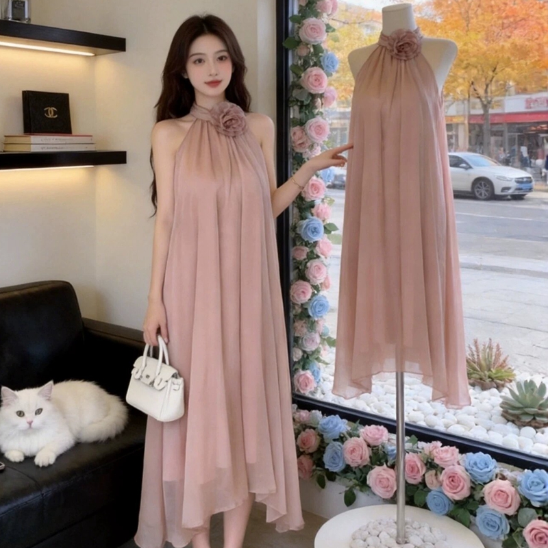 부드러운 바람 행침 목 여성 드레스 새로운 디자인 센스 슬림해 보이는 품격 휴가 바람 길다 치마