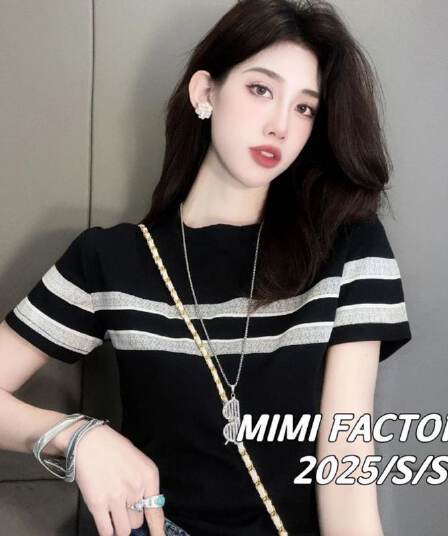 순면 배색 스트라이프 라운드 넥 반팔 티셔츠 여성 2026 새로운 여름 외국 가스 고유 한 Chic 고급 센스 맨위