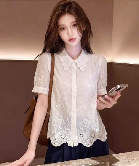 홀로우 아웃 자수 레이스 POLO 칼라 반팔 여성 셔츠 여름 한 부서 달콤함 고급 센스 빛 럭셔리 연령 감소 외국 가스 셔츠