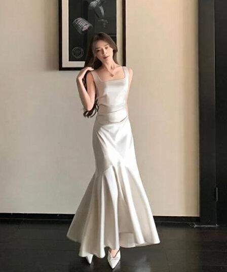화이트 새틴 슬립 예복 여성 여름 인어 꼬리 참여 연회 학습 생일 졸업 드레스 신부 들러리 서비스 롱 코트