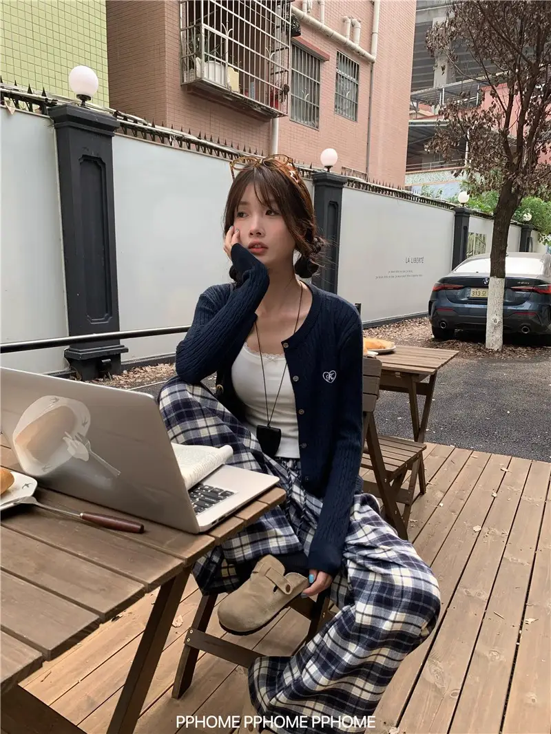 꽈배기 라운드넥 가디건 상세 이미지 14