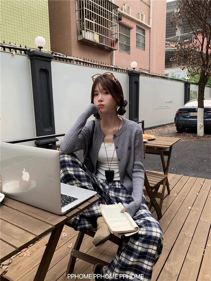 꽈배기 라운드넥 가디건 상세 이미지 20