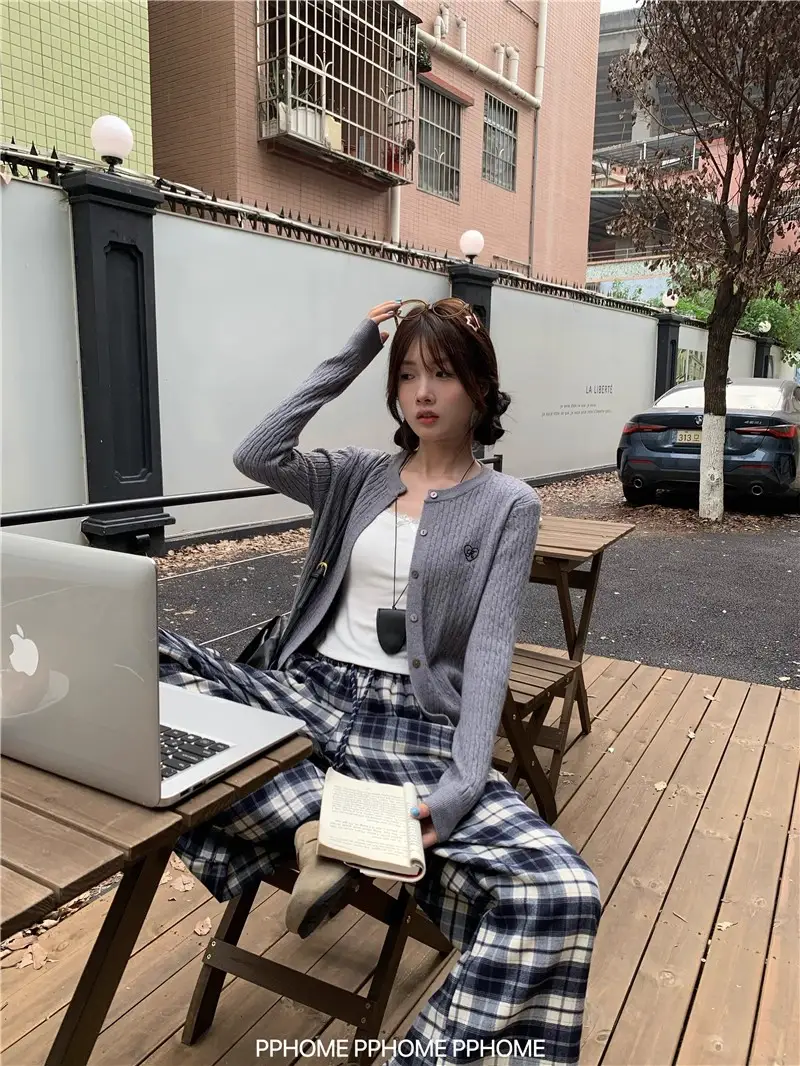 꽈배기 라운드넥 가디건 상세 이미지 22