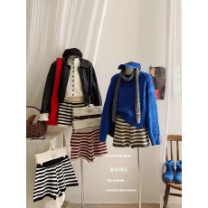 批发ins博主风简约松紧腰条纹针织毛线短<b class='q'>裤</b>女冬复古显瘦外穿阔腿靴<b class='q'>裤</b>