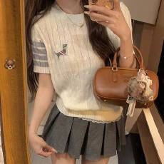 批发设计感学院风小狗刺绣麻花针织衫短袖上衣女修身打底上衣
