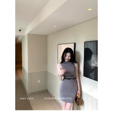 批发Farte Shop莫妮卡 灰色无袖毛织衫半裙套装女<b class='q'>春</b>夏修身两件套