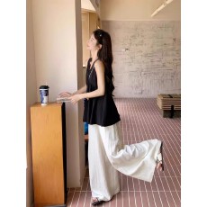 批发韩系慵懒风<b class='q'>套装</b>女夏高级感黑色背心V领宽松上衣搭配阔腿裤两件套