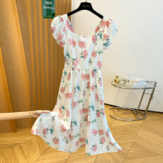 批发实拍  流行小香风白色<b class='q'>中长</b>款碎花<b class='q'>连衣裙</b>女夏季新款度假风裙子