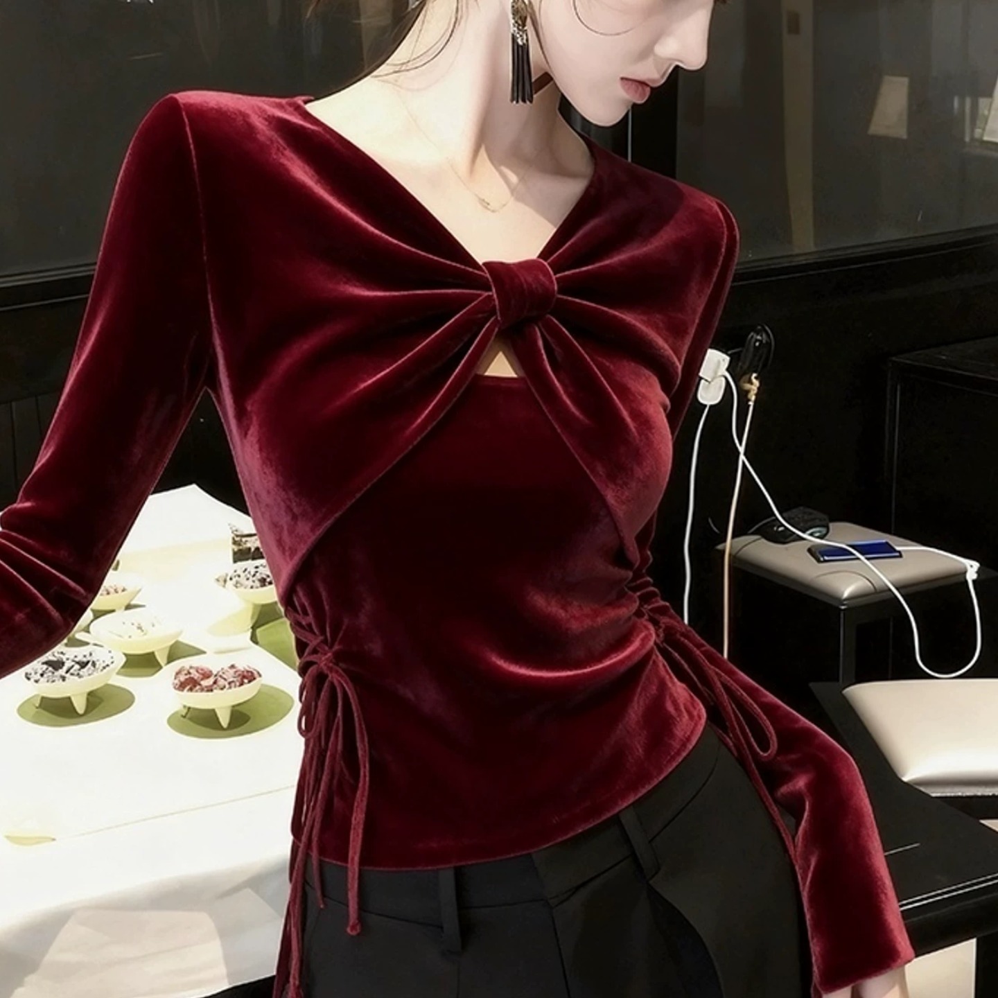 MY14786# 红色丝绒上衣气质名媛绝美设计感收腰内搭抽绳衬衫女裝貨源服裝批發