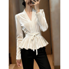 批发<b class='q'>白色</b>丝绒<b class='q'>衬衫女</b>2025秋冬巨好看高级感轻奢减龄洋气法式小资小上衣