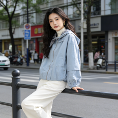 批发商城货三标齐全+数据爆款+千件备货 2026春<b class='q'>夏</b>季圆领夹克短外套女