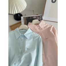 批发独特小众奶粉色长袖白<b class='q'>衬衫女</b>春夏韩系宽松显瘦叠穿防晒上衣薄外套